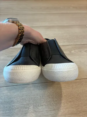 Frye Women’s Claudia Slip On Sneakers Black Leather Size 7.5 thumbnail 5