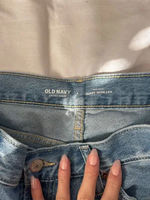 Old Navy Jeans thumbnail 3