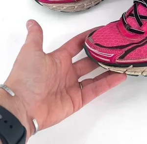 Women’s pink Brooks Adrenaline GTS14 size 7.5‎ thumbnail 1