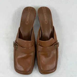 Enzo Angiolini Brown Leather Mules Heels Buckle Detail Square Toe Size‎ 8.5M thumbnail 2