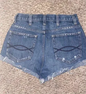 Abercrombie & Fitch denim shorts thumbnail 2