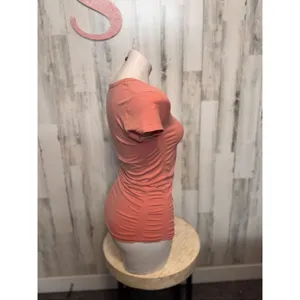 Athleta Ruched Side Fitted Tee Shirt Women’s Small Coral Stretch Top thumbnail 6