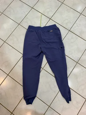 FIGS Zamora Jogger Scrub Pants Purple thumbnail 2