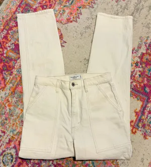Abercrombie White Straight Leg Jeans thumbnail 1