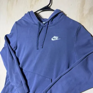 Nike Sportswear Women's Small Blue Pullover Hoodie Embroidered Swoosh Fleece thumbnail 2