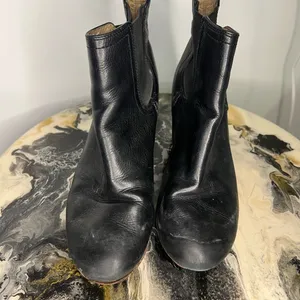 Frye Black Leather Chelsea Ankle Boots Block Heel thumbnail 5