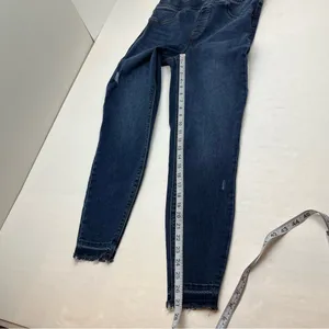 Spanx Skinny Jean Womens Large Blue Distressed Pull-on‎ Stretch Blue Denim thumbnail 7