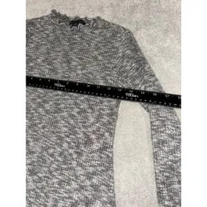 American‎ Eagle XXS Women's Gray Soft Knit Lettuce Trim Plush Swing Dress thumbnail 5