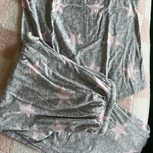 Amazon Gray and Pink Star Pajama Set thumbnail 2