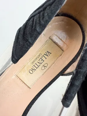 Valentino Garavani Black Pleated Suede Point Toe Flats Size 36/ US 6 thumbnail 10
