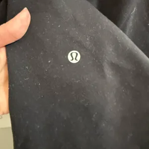 Lululemon Crossover Mid Rise Black Wide Leg Pant Size 8 thumbnail 5