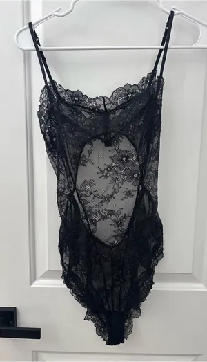 Skims lace bodysuit lingerie thumbnail 1