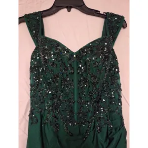 Jules + Cleo Emerald Green Off Shoulder Slit Long Formal Dress Size 6 Sequins thumbnail 4
