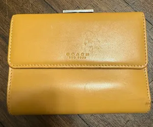 Coach Vintage Leather Wallet‎ Snap Closure Camel 5x4” A thumbnail 1