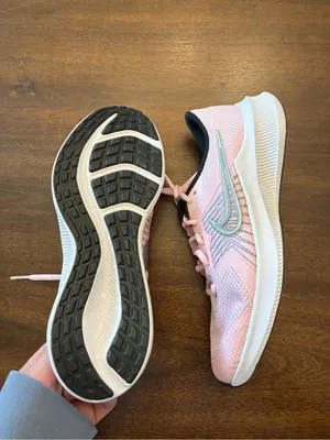 Nike Downshifter 11 Pink Foam/Silver Sneakers Girl's 6Y Women’s 7.5 Shoes New thumbnail 4