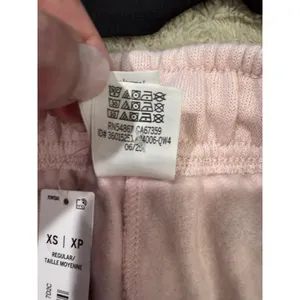 Victoria's Secret PINK set features Silver"PINK" logo on Both Pieces Size XS thumbnail 10