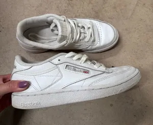 Reebok Classic Club C 85 thumbnail 1
