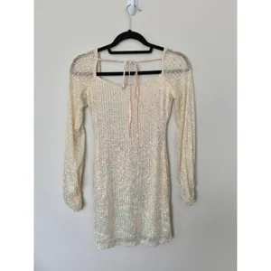 Speechless Iridescent Sequin Mini Dress Cream Square Neck Tie Back Size XS‎ NEW thumbnail 5