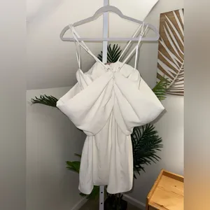 Elliatt‎ Arctic White Off-Shoulder Mini Dress Medium thumbnail 6