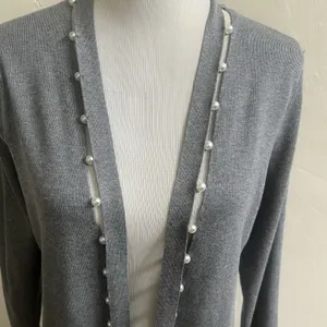 Chico's Cardigan Womens Size 1 Gray Knit Delicate Pearl Embellishment Open Front thumbnail 10