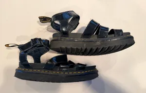 Dr. Martens | Ladies Blaire sandals. Size: 6 thumbnail 15