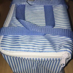 Cotton On - New square makeup bag or lunch box in stripe thumbnail 3