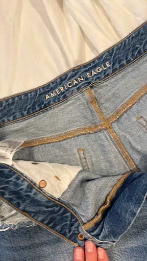 American Eagle ripped jorts thumbnail 3