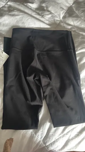 Lululemon Wunder Train Leggings thumbnail 2