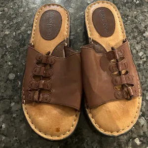 Minnetonka Leather Slide Sandals thumbnail 2