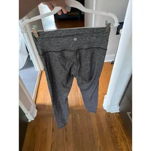Lululemon‎ Wunder Under Hi-Rise Tight *28" Heathered Black 8 thumbnail 2