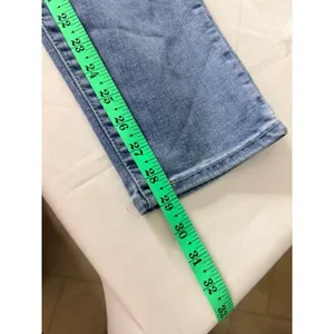 Levi's 311 Shaping Skinny Sz 34 Medium Wash Blue Stretch Denim Jeans Classic thumbnail 7