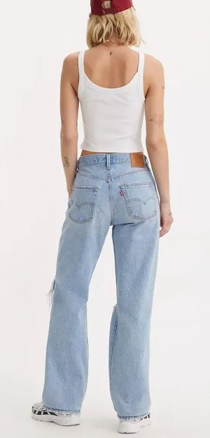 Levi’s Women’s 501 ‘90s Denim Jeans 25” Light Wash  thumbnail 6