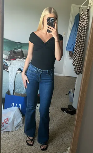 Aritzia Casual Contour Twist Off-Shoulder Top thumbnail 2