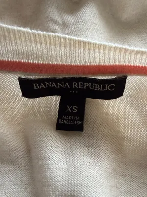 Banana Republic women's linen colored long sleeve crewneck knit top size XS thumbnail 7