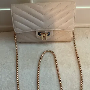 Smash cream vegan crossbody Tan thumbnail 2