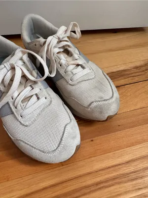 New Balance women’s 237 sneakers in Angora Light Mango thumbnail 4