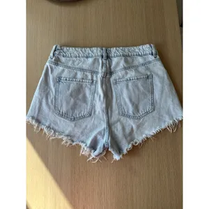 Garage Denim Festival Ripped Low Rise Cut Off Jean Short Size 13/ 31 2623 thumbnail 2