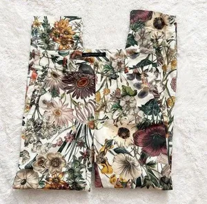 Pants thumbnail 1