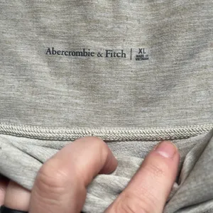 Abercrombie & fitch bike shorts beige/ cream size xl thumbnail 3