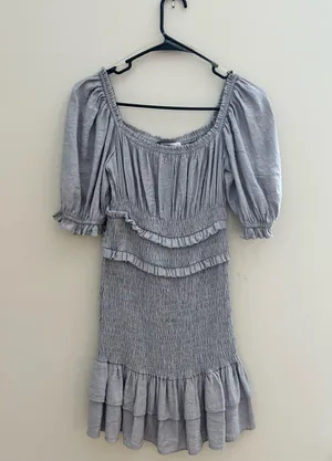 Vestique Ruched Puff Sleeve Dress thumbnail 3