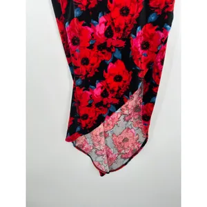 Bar III Womens Red Floral Midi Velvet‎ Skirt Size M Holiday Party Event Stretch thumbnail 3