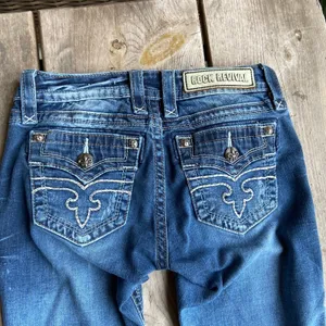Rock Revival Alivia Jeans 27 Bootcut Dark Wash Embellished Flap Pocket‎ thumbnail 12