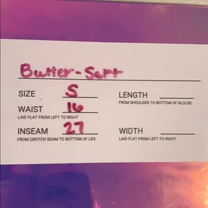 Butter-Soft NWOT burgundy pull on scrubs w/pockets thumbnail 6