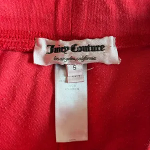 Juicy Couture Red‎ Velour Rhinestone Logo Shorts Vtg Y2K McBling Baddie Small thumbnail 3