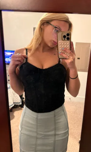black corset tank thumbnail 1