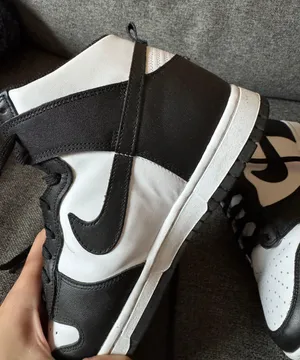 Nike Dunk High Top thumbnail 9