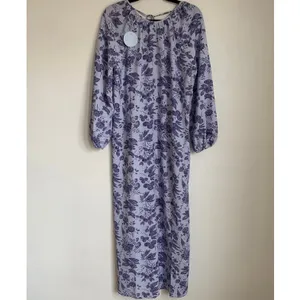NWT Hill House Allover Print High Slit Maxi Dress in Purple‎ Floral thumbnail 2