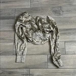 Patterned Crop Top thumbnail 4