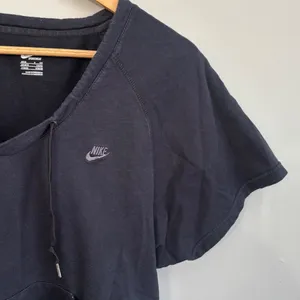 Nike Black Top Womens S Short Sleeve V Neck Drawstring‎ Pocket Casual Comfy thumbnail 3