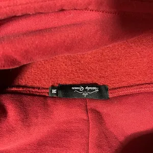 TRENDY QUEEN Viral Soft Red Pullover Hoodie Sweatshirt Women’s Sz M EUC thumbnail 3